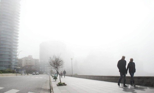 ¡La ciudad fantasma! Mar del Plata bajo niebla eterna