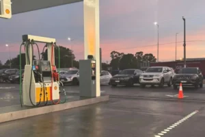 Shell cambia de manos: ¿se viene el reventón en el precio de la nafta?
