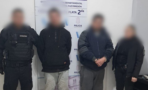 Choque y altercado con la policía en moto