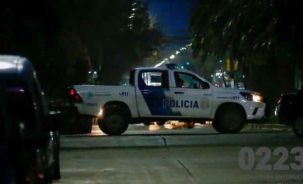 Ladrones en modo parkour: fuga por la medianera