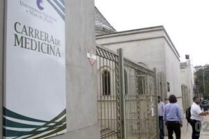 La universidad y el plan para cobrar extranjeros: ¿bomba de humo?
