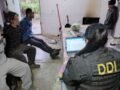 Fuga en dos ruedas: Allanamientos por el ataque