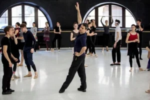 Iñaki Urlezaga regresa: baile en la Feliz