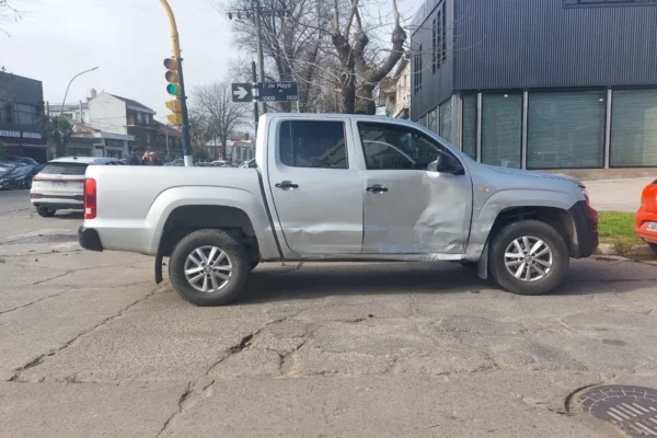 Audi vs. Amarok: choque sin heridos pero con bronca